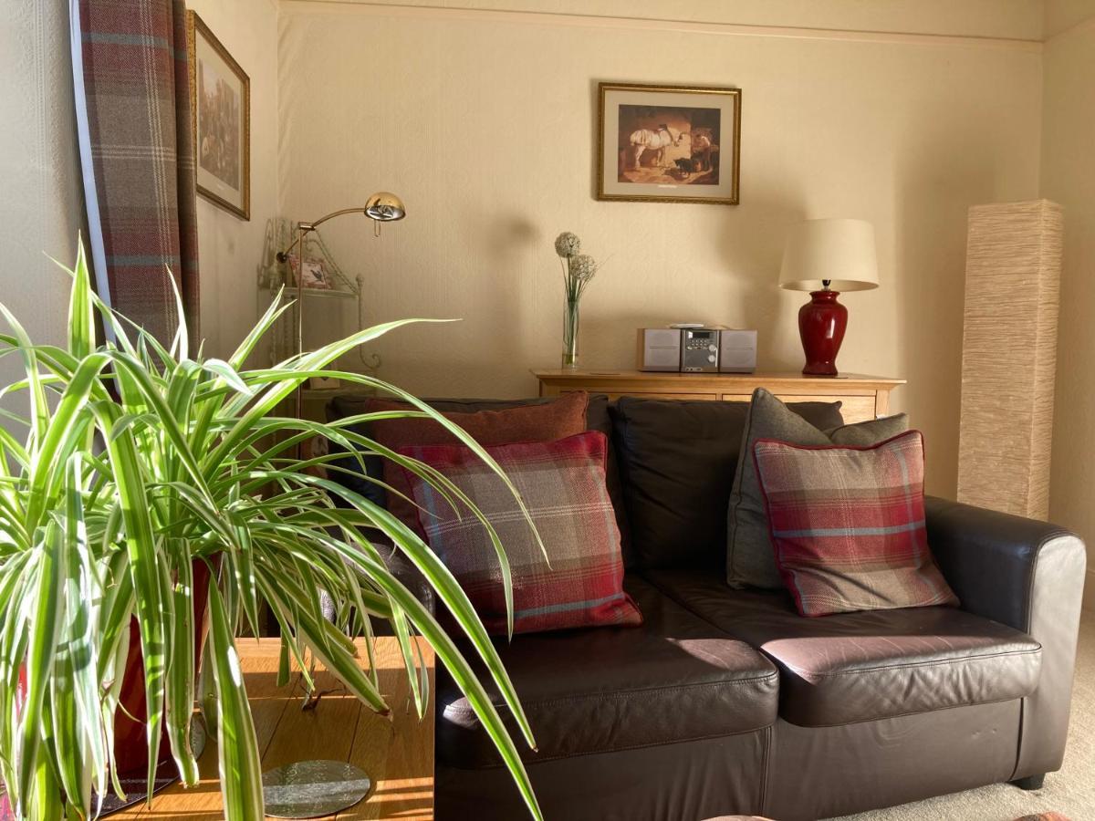 Courtyard Apartment Шептън Малет Екстериор снимка